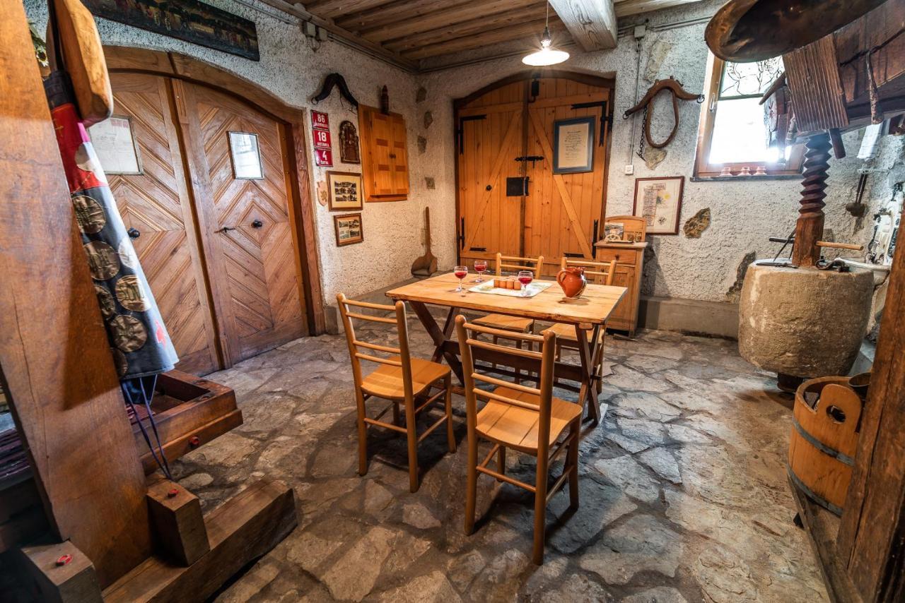 Authentic Countryside Villa With Hot Tub Veliki Kamen Cameră foto